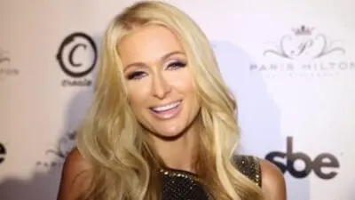 Paris Hilton dietro i fornelli, cooking show su Netflix