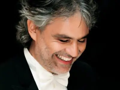 Andrea Bocelli, il suo “Sì” è primo in classifica anche negli Stati Uniti Andrea Bocelli, il suo “Sì” è primo in classifica anche negli Stati Uniti