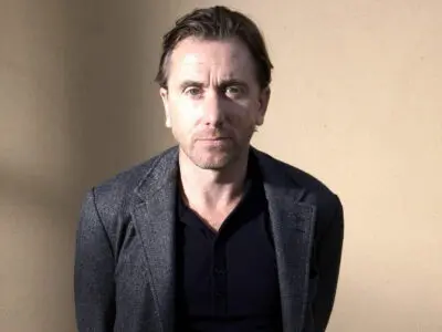 L’ATTORE TIM ROTH RIVELA: “IO E MIO PADRE ABBIAMO SUBITO ABUSI SESSUALI DA PARTE DI MIO NONNO”