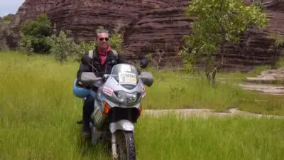 “BORN 2 RIDE”, TORNA LʼAPPUNTAMENTO DI ITALIA2 CON LʼAVVENTURA SU DUE RUOTE