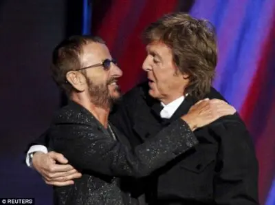 RINGO STARR E PAUL MCCARTNEY INSIEME IN STUDIO DI REGISTRAZIONE: REUNION IN VISTA?