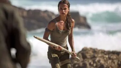 “TOMB RAIDER”, ALICIA VIKANDER SI MOSTRA NEI PANNI DELLA NUOVA LARA CROFT