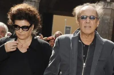 Adriano Celentano e la moglie Claudia Mori al loro arrivo a S.Ambrogio per il funerale di Enzo Jannacci, Milano, 02 aprile 2013. ANSA/DANIEL DAL ZENNARO