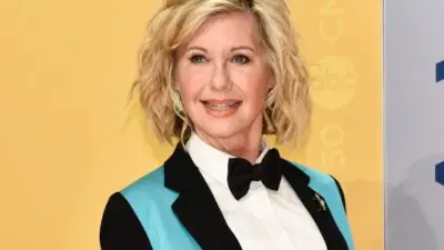 Olivia Newton-John: “Combatto il cancro senza pensare al tempo che mi resta”