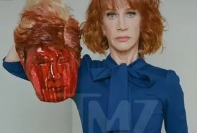 La foto di Trump “decapitato” impressiona Barron. La reazione materna di Melania non ammette repliche