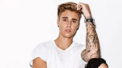 Il nuovo tatuaggio di Justin Bieber (e la moda di farseli sul viso) Il nuovo tatuaggio di Justin Bieber (e la moda di farseli sul viso)