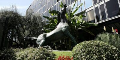 IL CDA RAI: TETTO ANCHE PER GLI ARTISTI. COMPENSO MASSIMO 240 MILA EURO