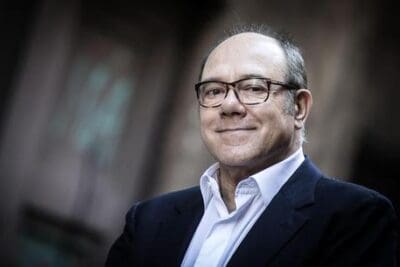 VERDONE DEBUTTA NEI VIDEO: «HO SEMPRE SOGNATO UNA CLIP PER MINA»