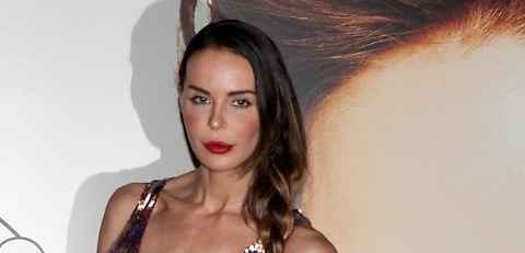 Nina Moric e la lite con Alda D’Eusanio: “Quante gocce di valium hai preso prima di entrare?”