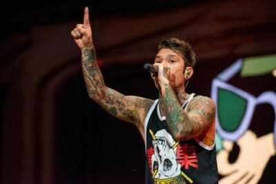 FEDEZ A STRISCIA: «MAI DETTO DI ESSERE UN RAPPER»