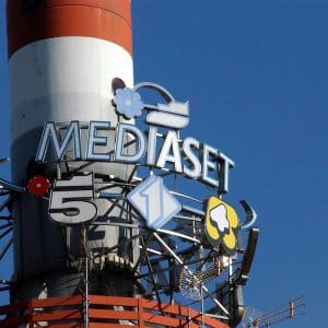 Mediaset, campagna contro le fake news
