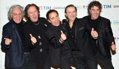 POOH A SAN SIRO, UN’INCREDIBILE MACCHINA DA GUERRA IN 50 CANZONI. INECCEPIBILE (COME UNA ROCK BAND ANGLOSASSONE)
