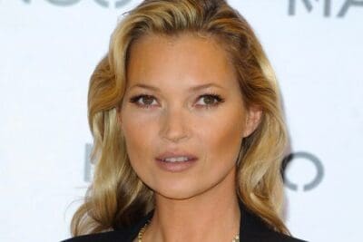 Domani, Sky arte omaggerà la bellezza di Kate Moss Domani, Sky arte omaggerà la bellezza di Kate Moss