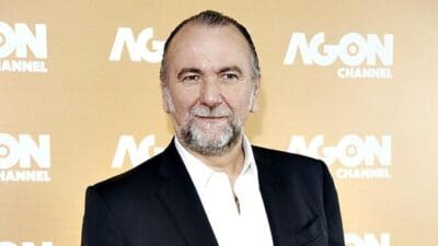 TV, BECCHETTI VENDE IL 33 A SCRIPPS