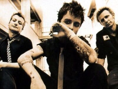DEBUTTA GREEN DAY’S AMERICAN IDIOT