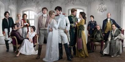 GUERRA E PACE: DA VENERDÌ 16 SETTEMBRE IN PRIMA TV ASSOLUTA LA SERIE KOLOSSAL FIRMATA BBC