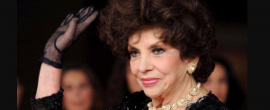 Il monito della 92enne Gina Lollobrigida: “La chirurgia plastica non serve a niente”