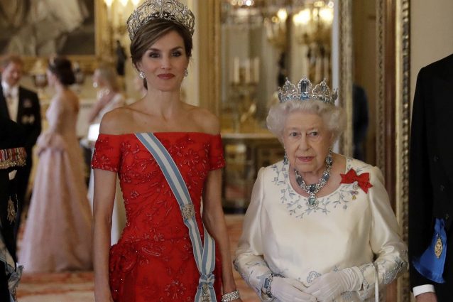 Letizia di Spagna incanta il Regno Unito (e fa dimenticare Kate Middleton)