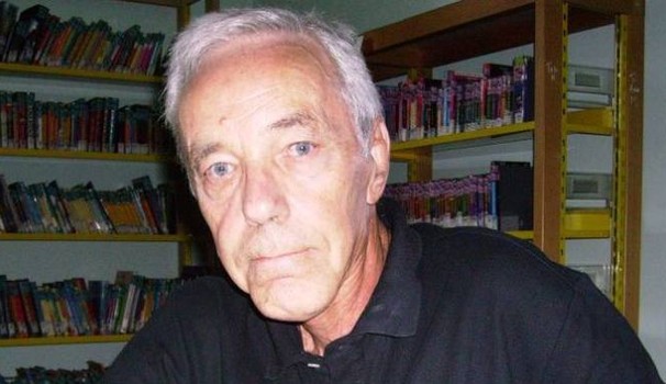 È morto Alberto Pozzolini: vincitore del quiz “Scommettiamo?” di Mike Bongiorno nonché volto storico di Antenna 5