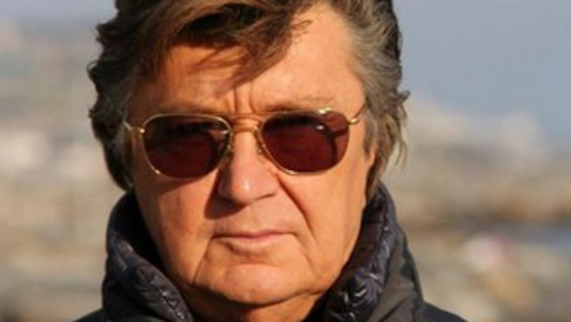 Domenica In, Bobby Solo con moglie e figlio: «La vidi e dissi ‘Sposerò quell’angelo’» Domenica In, Bobby Solo con moglie e figlio: «La vidi e dissi ‘Sposerò quell’angelo’»