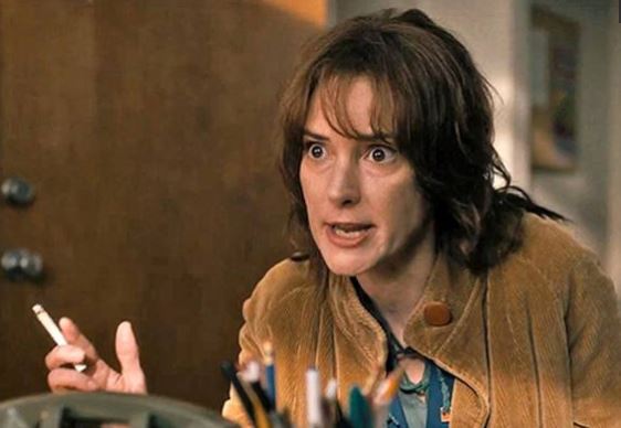 Troppe scene di fumo: Netflix finisce sotto accusa per le sue serie tv Troppe scene di fumo: Netflix finisce sotto accusa per le sue serie tv