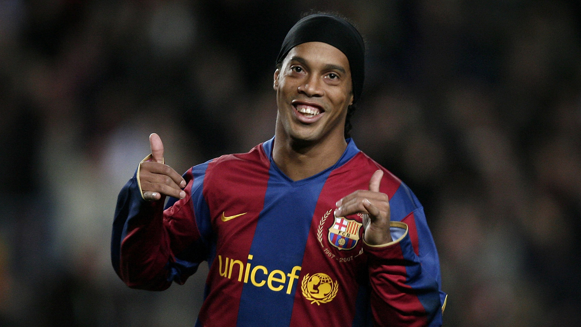 Nozze a tre? Ronaldinho smentisce: «Solo una bugia»