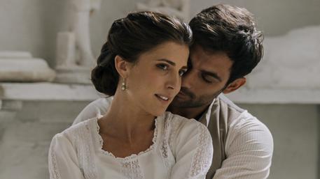 “Sacrificio dʼamore”, tra intrighi e follia arrivano tre nuovi personaggi “Sacrificio dʼamore”, tra intrighi e follia arrivano tre nuovi personaggi