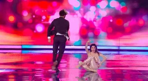 “Vuoi Scommettere?”, il mambo imperfetto di Stefano De Martino e Rossella Brescia