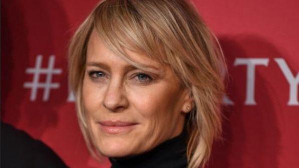 Robin Wright: “Con Kevin Spacey eravamo colleghi ma non lo conosco fuori dal set”