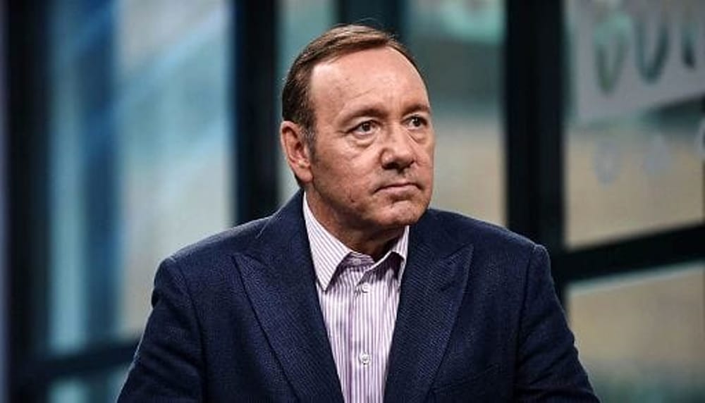 Spacey si dichiara innocente Spacey si dichiara innocente