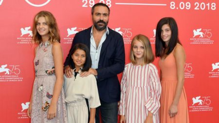 L’amica geniale, applausi a Venezia 75. Saverio Costanzo: “lavorare con le bambine…”