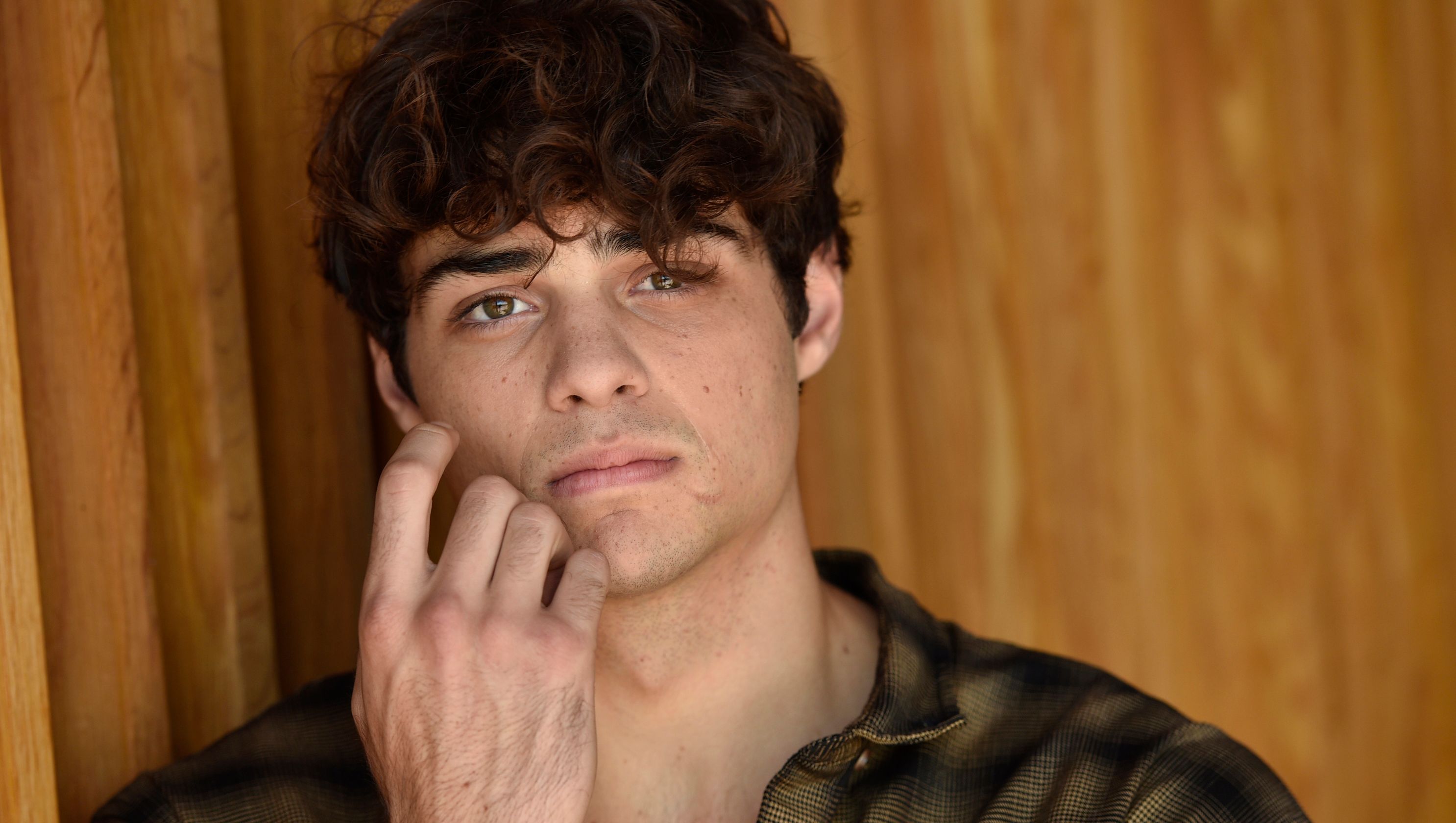 Noah Centineo, l’idolo delle teenager ha una cotta per Selena Gomez Noah Centineo, l’idolo delle teenager ha una cotta per Selena Gomez