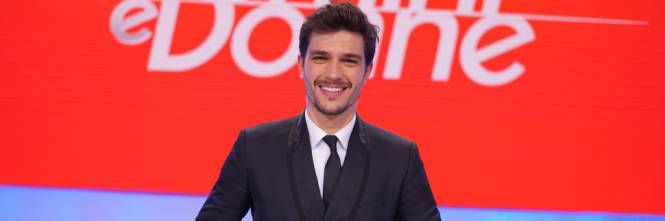 Uomini e donne, il nuovo tronista Andrea: “Cerco l’amore caos” Uomini e donne, il nuovo tronista Andrea: “Cerco l’amore caos”