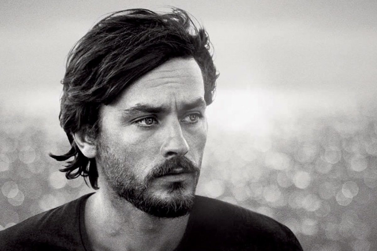 Alain Delon, vittima di una cultura del linciaggio Alain Delon, vittima di una cultura del linciaggio