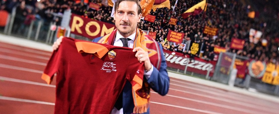 A Roma via alle riprese del doc su Totti A Roma via alle riprese del doc su Totti