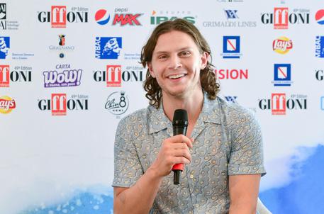 Evan Peters: “Volevo recitare da sempre”