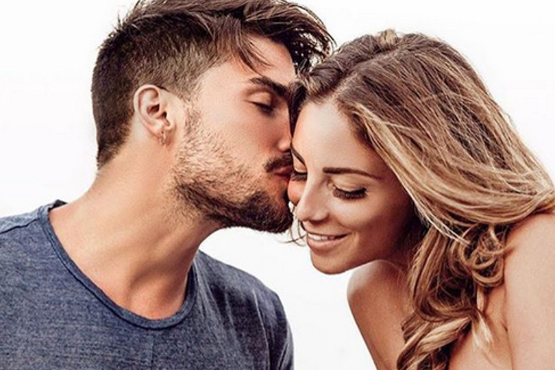 È nato Filiberto Noah, il terzo figlio di Mariano Di Vaio e di Eleonora Brunacci: “Grazie Dio” È nato Filiberto Noah, il terzo figlio di Mariano Di Vaio e di Eleonora Brunacci: “Grazie Dio”
