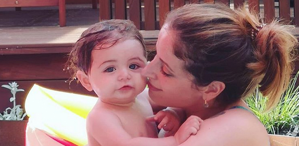Clio Make Up di nuovo incinta, seconda gravidanza per la Zammatteo: ‘Dobbiamo dirvi una cosa importante. Nel 2020 Grace diventerà una Big Sister’