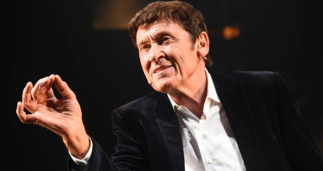Gianni Morandi mette in scena la sua vita di canzoni: 21 date nella sua Bologna