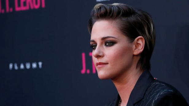 Kristen Stewart rivela: «Non vedo l’ora di sposare Dylan Meyer»