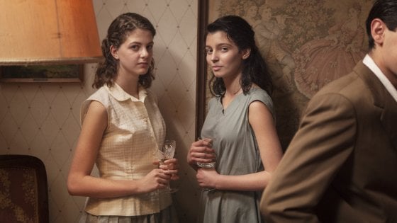 Amica Geniale, le protagoniste diverse ma speculari