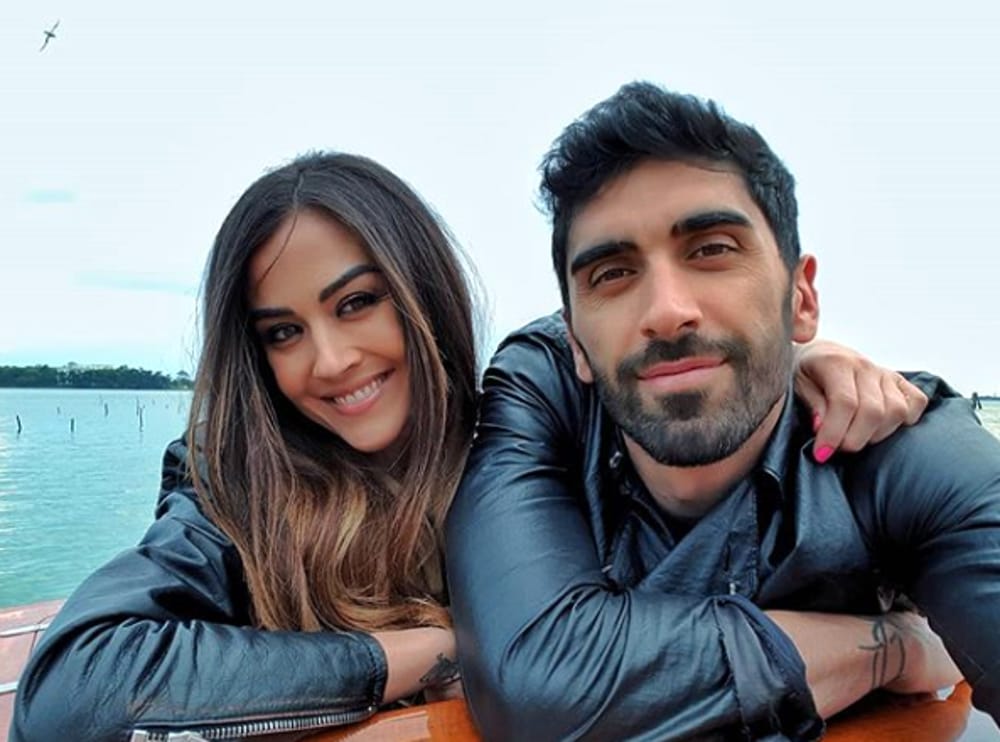 Giorgia Palmas e Filippo Magnini ai Caraibi in un mare di passione