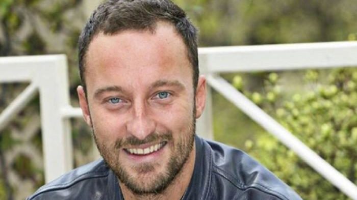 Trappola delle Iene per Facchinetti. Così difende un cinese dagli insulti