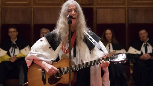 L’alloro per la sacerdotessa del rock: a Patti Smith la laurea honoris causa dell’Università di Padova