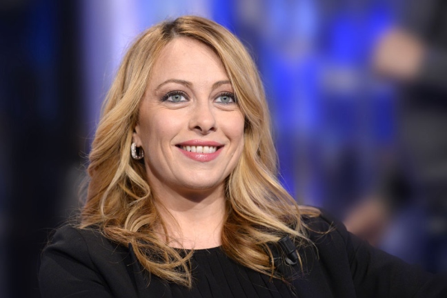 Giorgia Meloni racconta: “Un compleanno d’amore con mia figlia e il mio compagno”