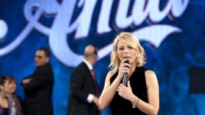 Amici prima puntata Serale ospiti, Sardine sì Salvini no: parla Maria