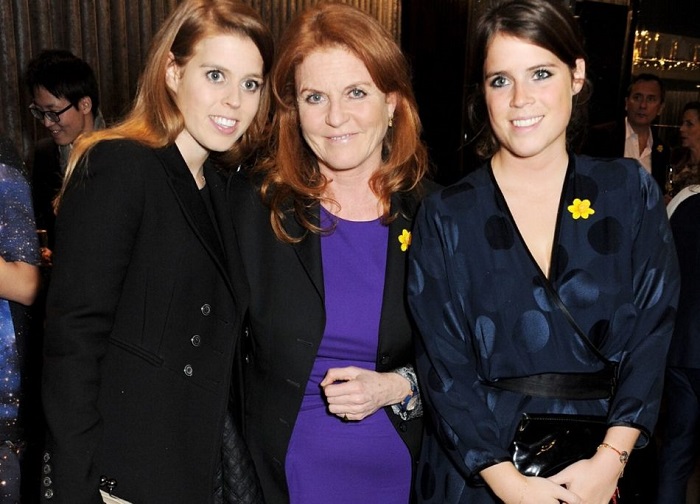 Coronavirus, la solidarietà (discreta) di Beatrice, Eugenie di York e mamma Sarah Ferguson