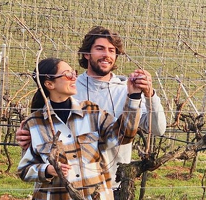 Dopo la quarantena in Trentino, Cecilia Rodriguez e Ignazio Moser cambiano idea: ‘Nostro figlio vogliamo crescerlo qui in campagna’ Dopo la quarantena in Trentino, Cecilia Rodriguez e Ignazio Moser cambiano idea: ‘Nostro figlio vogliamo crescerlo qui in campagna’