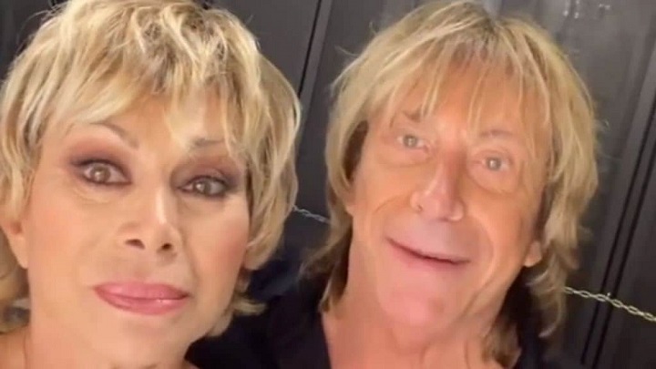 Carmen Russo ed Enzo Paolo Turchi preoccupati per il futuro: ‘La nostra scuola di danza in forte perdita, dopo l’emergenza le famiglie avranno altre priorità’ Carmen Russo ed Enzo Paolo Turchi preoccupati per il futuro: ‘La nostra scuola di danza in forte perdita, dopo l’emergenza le famiglie avranno altre priorità’