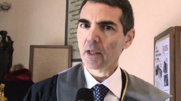 Sandro Petrone è morto, addio allo storico volto del Tg2